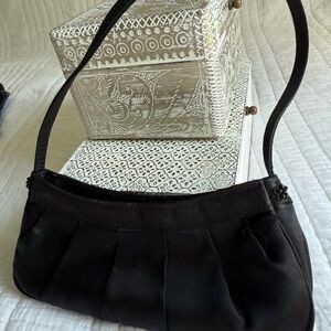 Elegant Black Women's Handbag